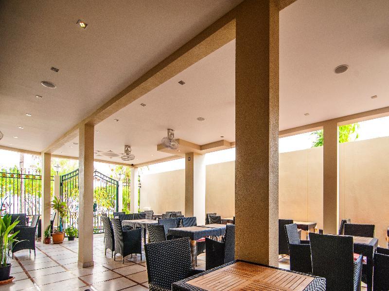 Fern Boquete Inn Hulhumale Exterior foto